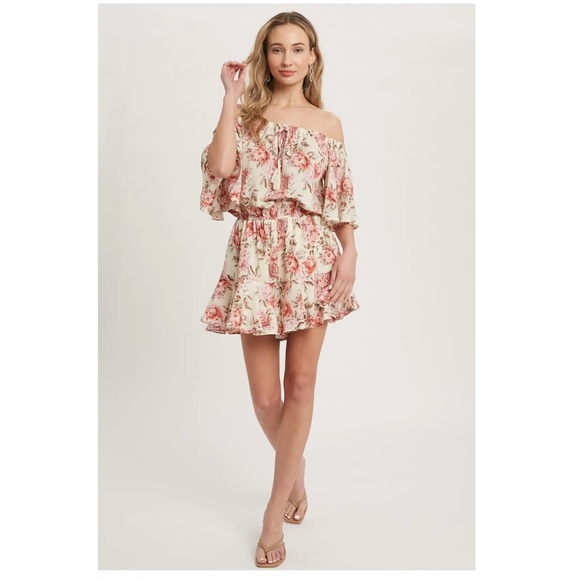 Floral Print Romper Floral Romper NWT Pink + White - Picture 2 of 5